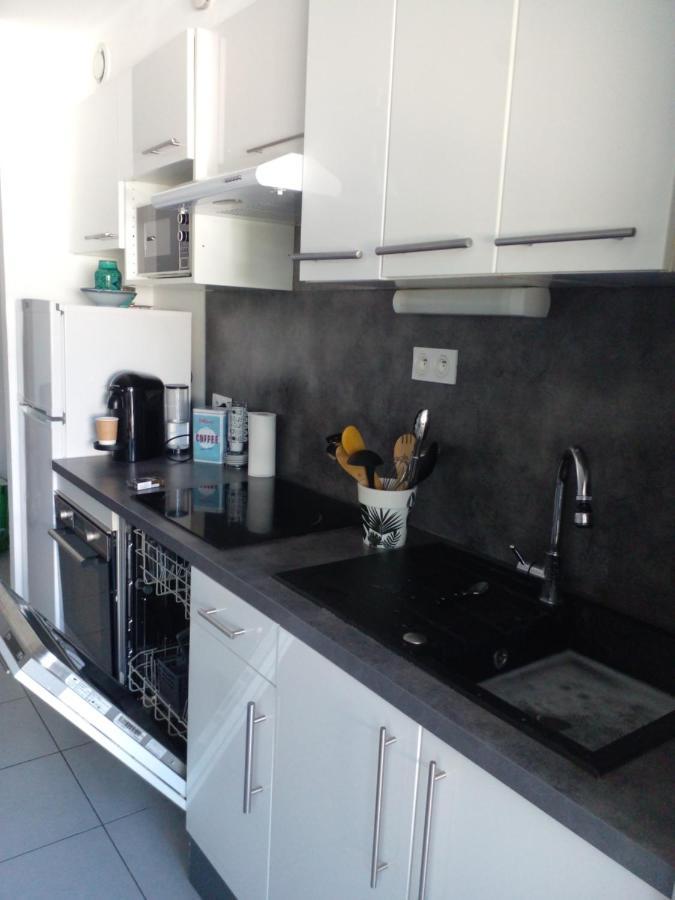 Appartement En Residence Climatise Avec Parking Montpellier Bagian luar foto