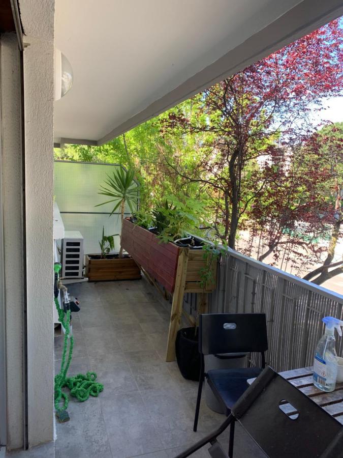 Appartement En Residence Climatise Avec Parking Montpellier Bagian luar foto